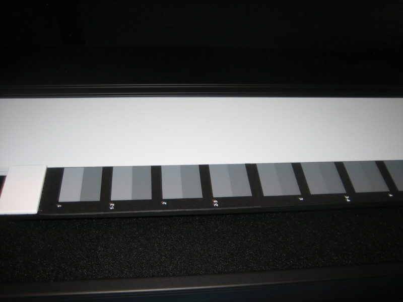 Shade Differentiation Standard Hyperspectral Imaging Cameras and